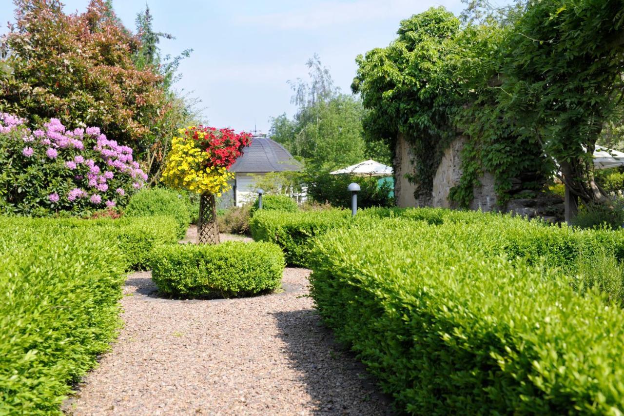 Weinromantikhotel Richtershof مولهايم ان دور موسيل المظهر الخارجي الصورة