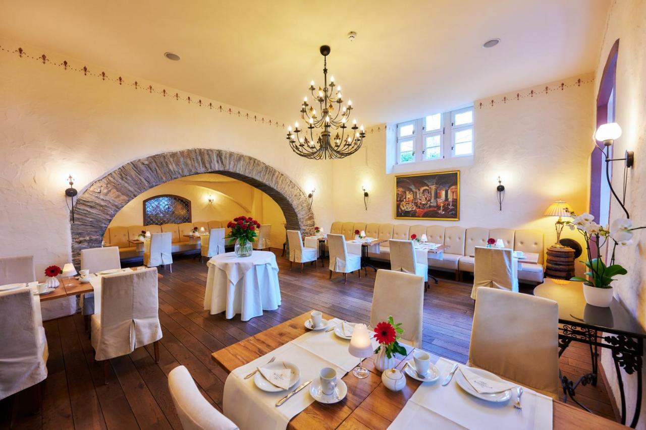 Weinromantikhotel Richtershof مولهايم ان دور موسيل المظهر الخارجي الصورة