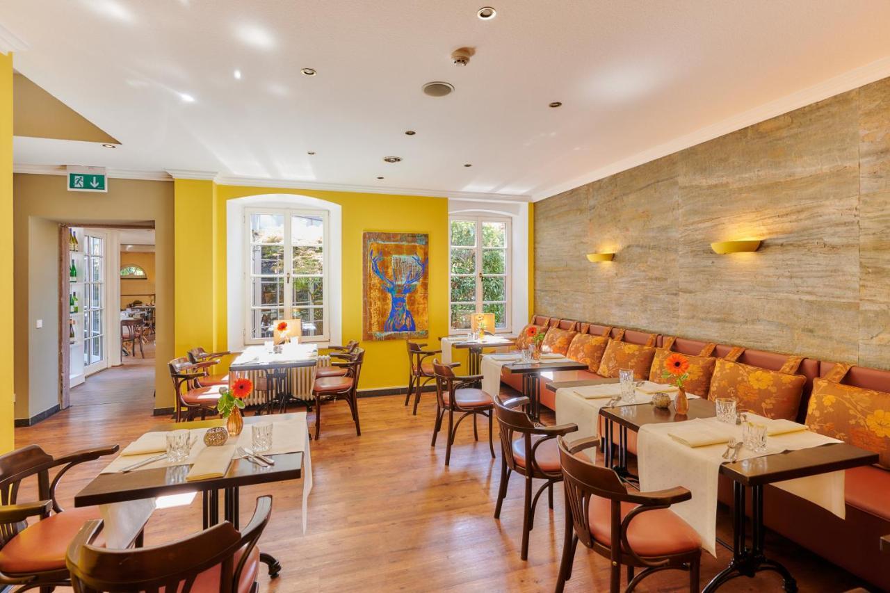 Weinromantikhotel Richtershof مولهايم ان دور موسيل المظهر الخارجي الصورة