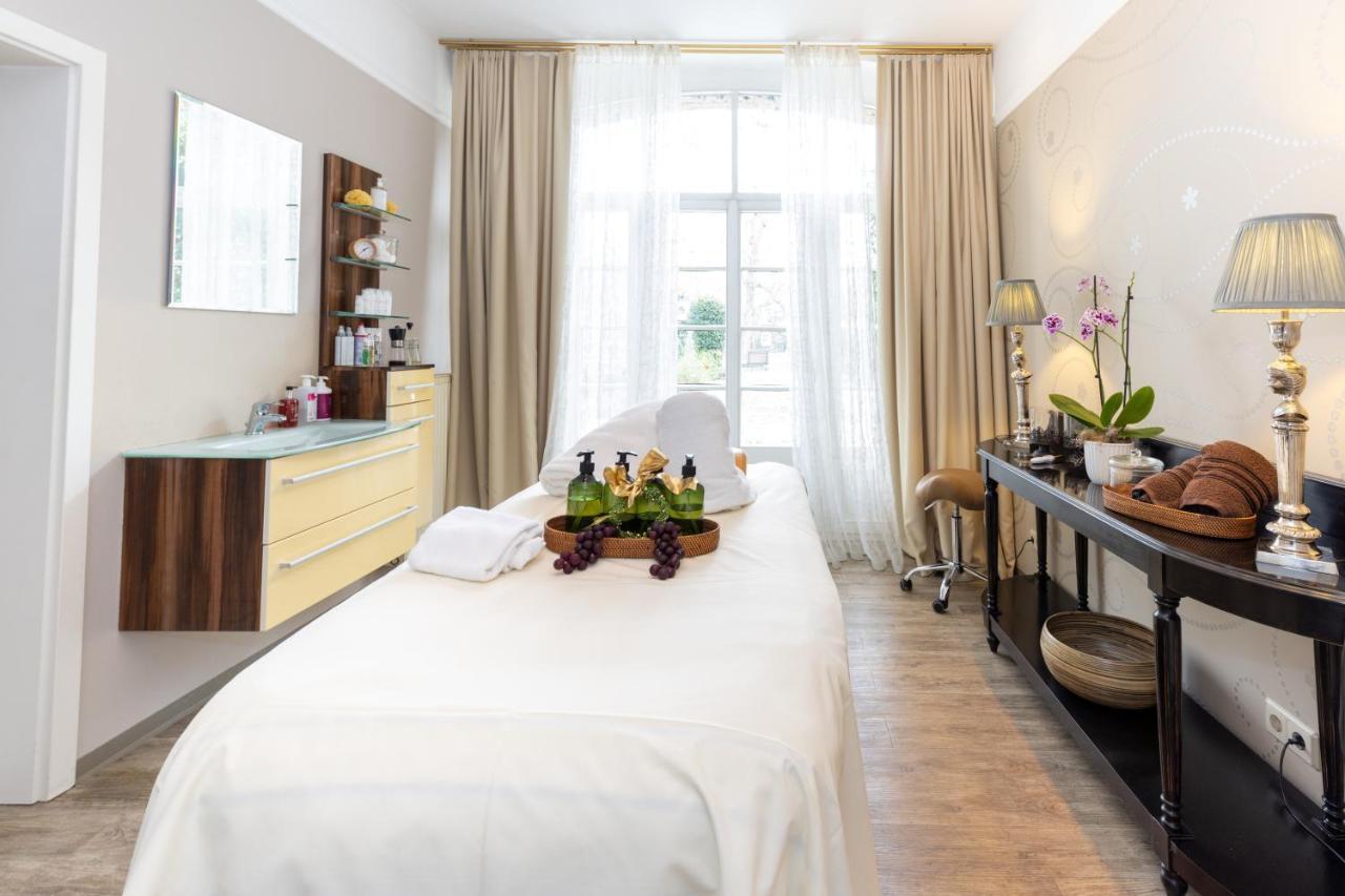Weinromantikhotel Richtershof مولهايم ان دور موسيل المظهر الخارجي الصورة