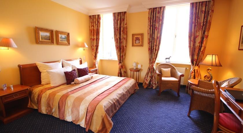 Weinromantikhotel Richtershof مولهايم ان دور موسيل الغرفة الصورة